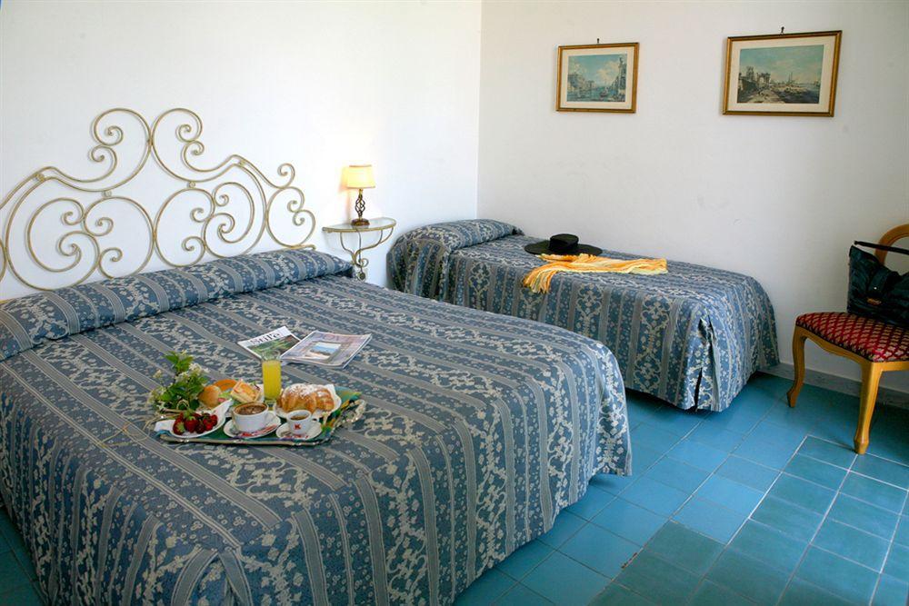 Hotel Crawford Sant'Agnello Exterior foto