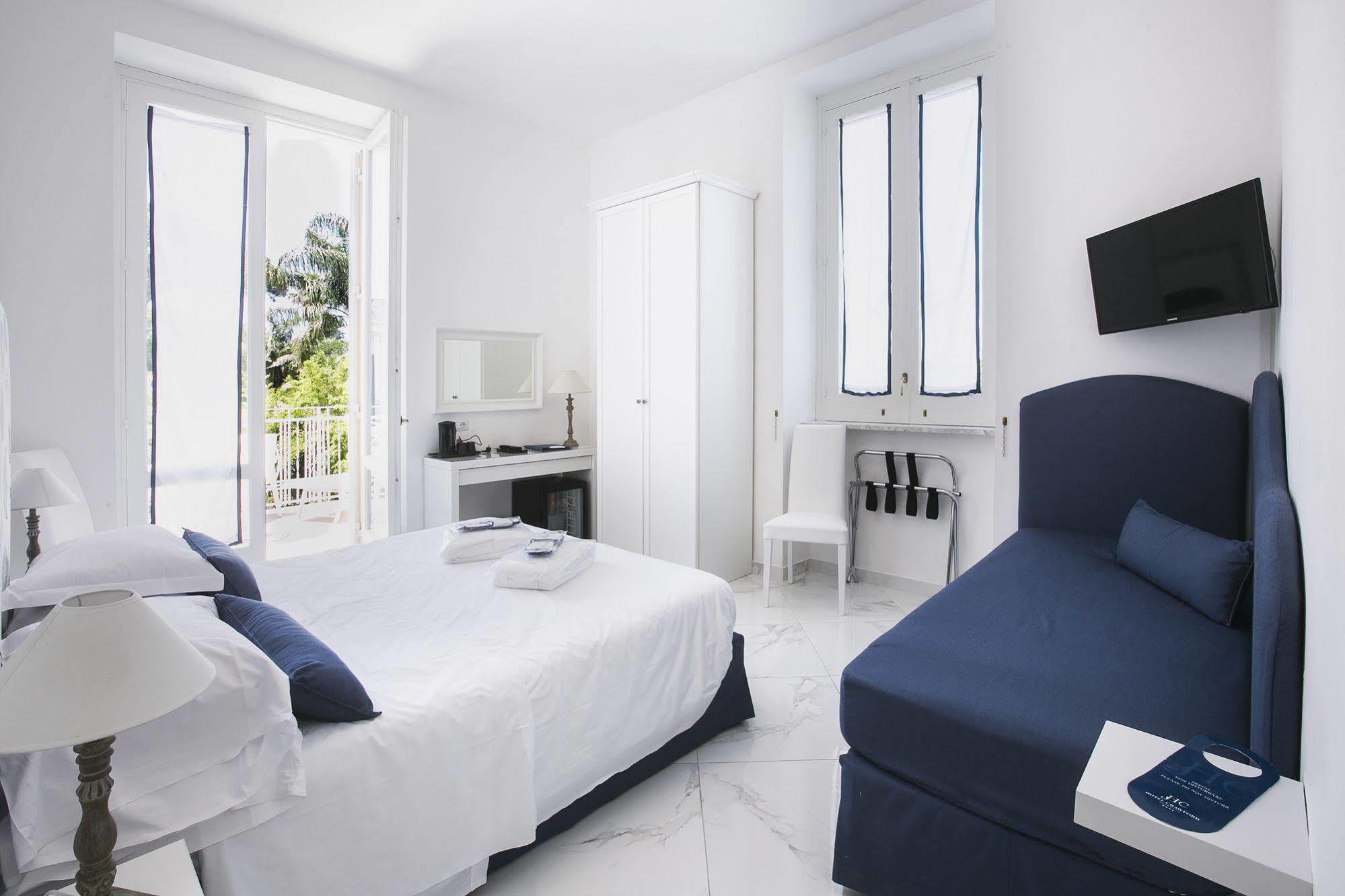 Hotel Crawford Sant'Agnello Exterior foto